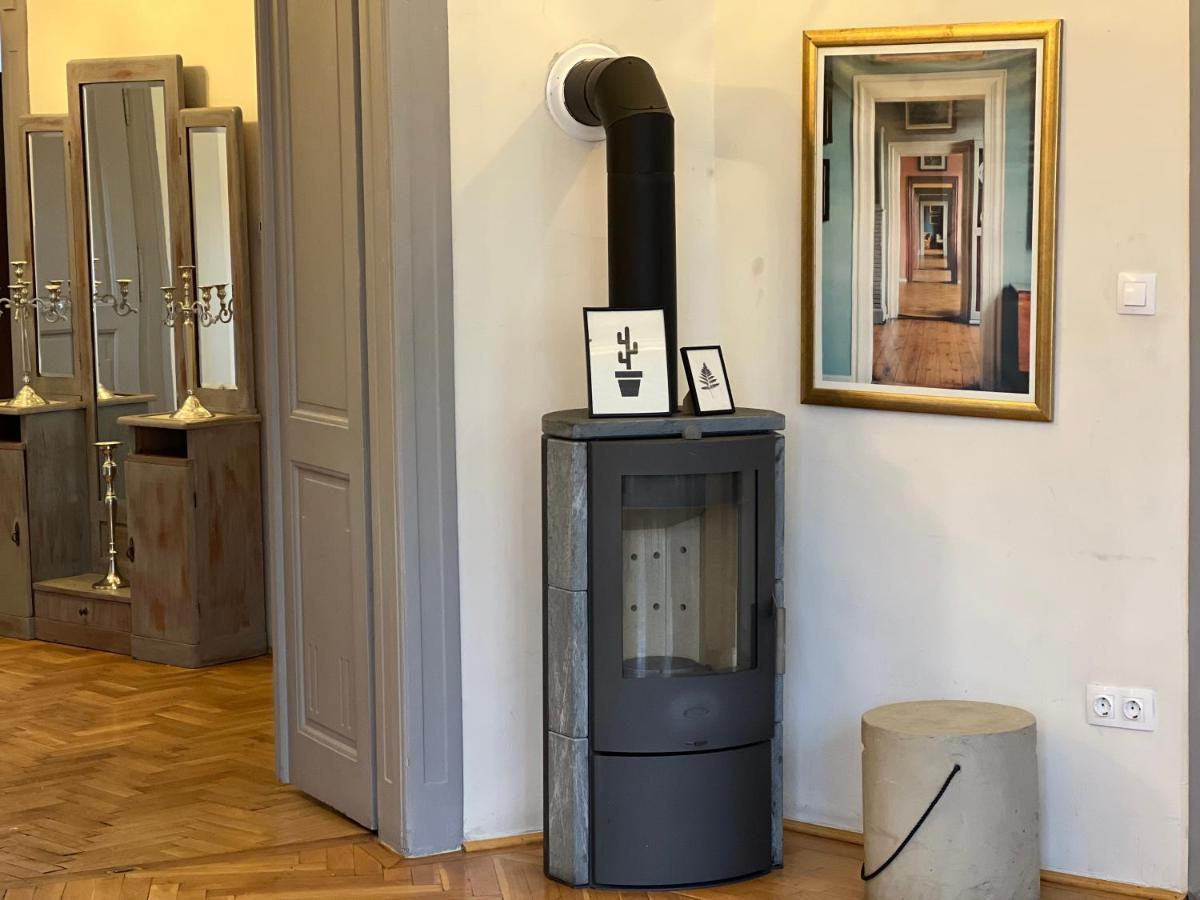 F14 Guest House By Small Home Budapest Eksteriør billede